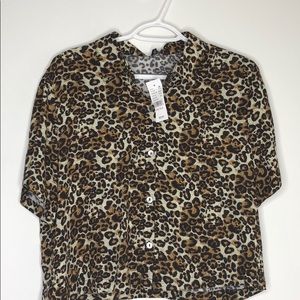 NWT Kendall and Kylie Cheetah Top